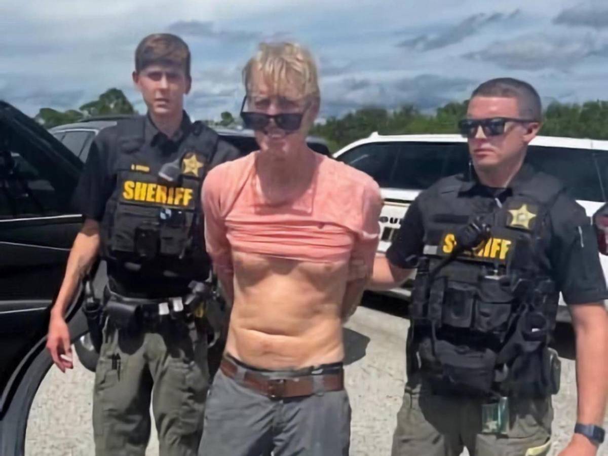 Acusado de intentar matar a Trump inicia su juicio con referencias a Hitler y Putin