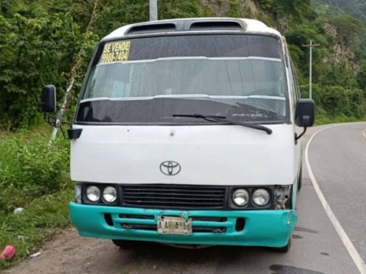 Pasajero asesina a otro dentro de bus rapidito en Cofradía, Cortés