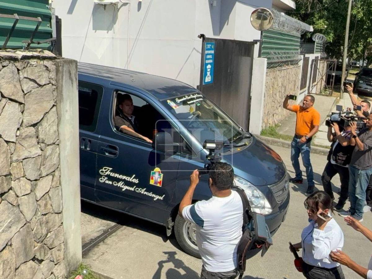 Retiran de la morgue cuerpo del policía muerto en enfrentamiento en La Masica