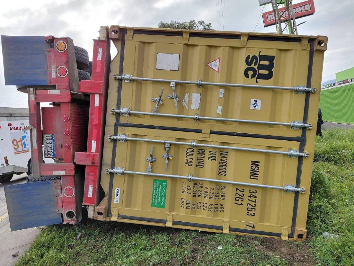 ¿Cómo ocurrió el accidente que dejó una mujer muerta en el bulevar del Este en SPS?