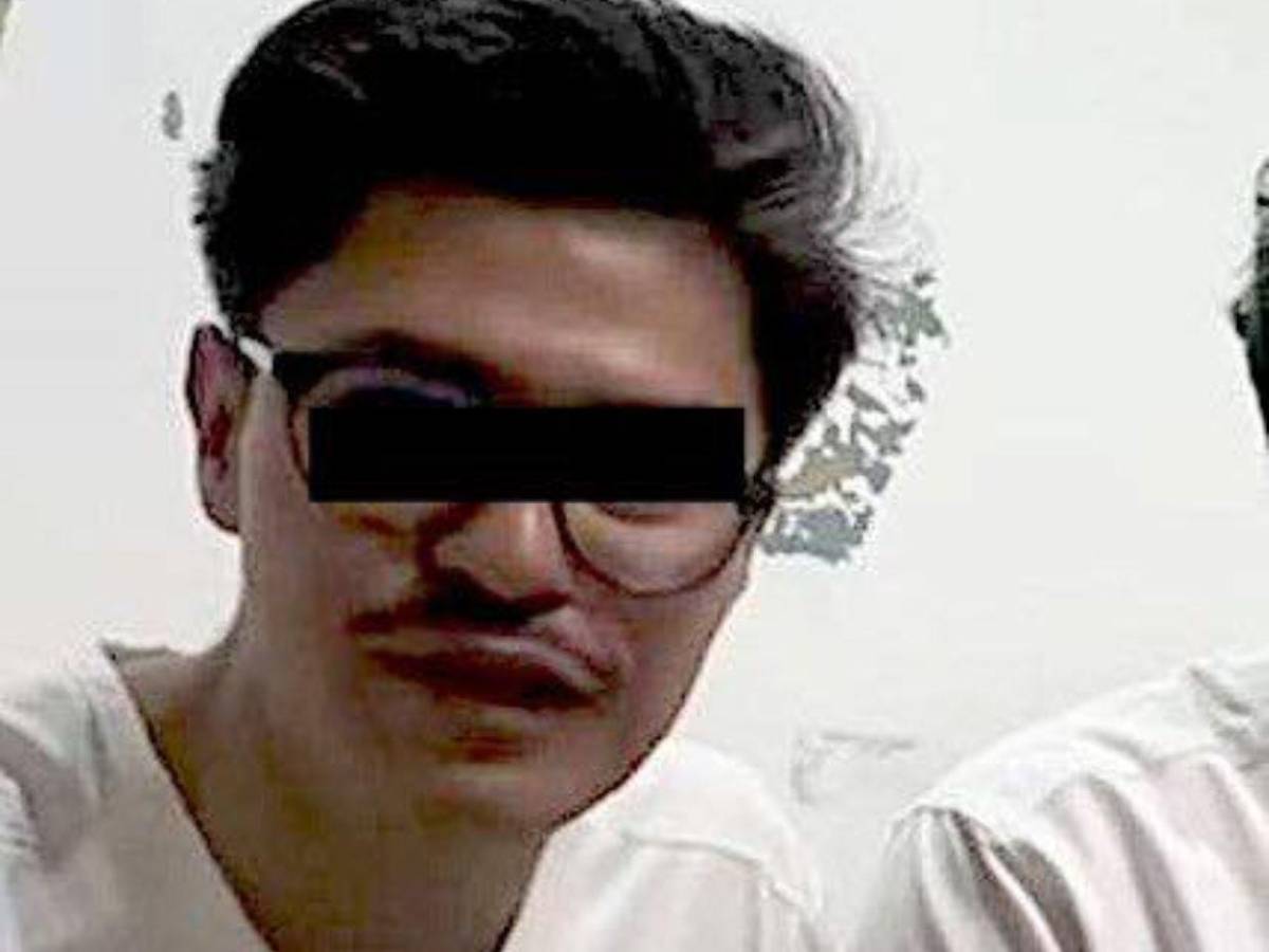 Enfermero ataca a su esposa con más de 25 puñaladas en Ecatepec; la mantenía encerrada