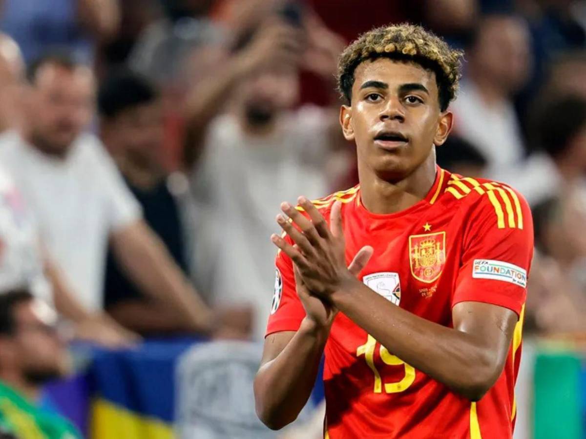 Raparse, tatuarse la cara y ¿retirarse? Las promesas de los jugadores de España por ganar el Mundial