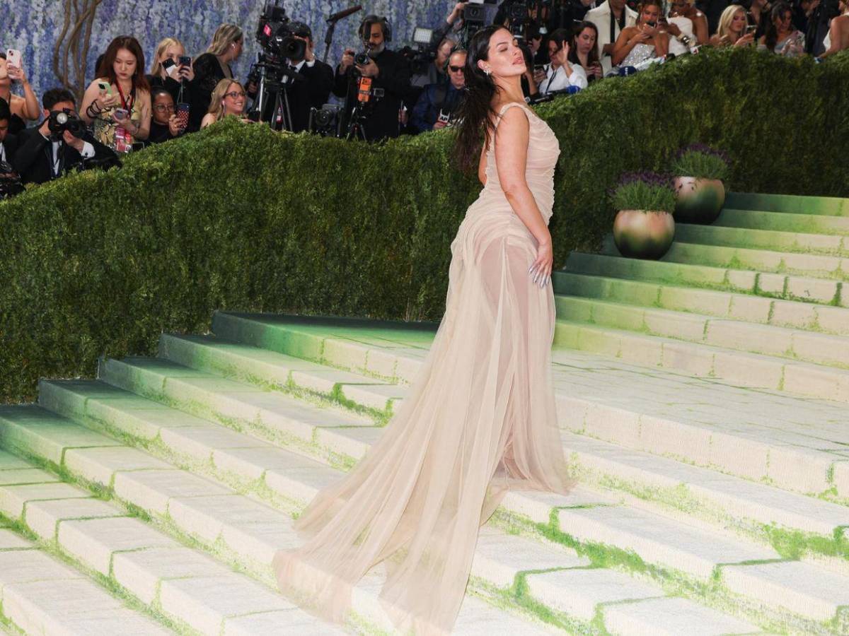 Cara Delevingne, Ashley Graham y Nicole Kidman abren el desfile de la Met Gala 2026