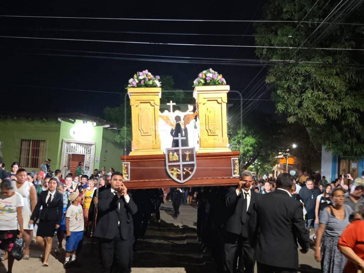 Las imágenes del Santo Entierro en Choluteca, jornada de fe y tradición