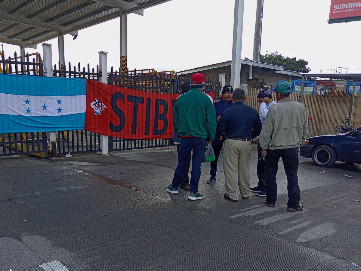 ¿Navidad sin cervezas y refrescos? Todo sobre la huelga de Stibys en exigencia de contrato colectivo