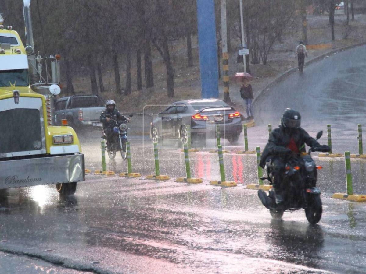 Lluvias con actividad eléctrica: vaguada dejará acumulados de hasta 60 milímetros en estas zonas