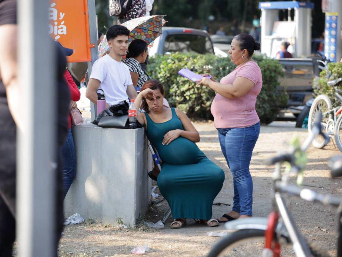 Incertidumbre y desesperación en rostro de socios de Koriun al no recuperar su dinero