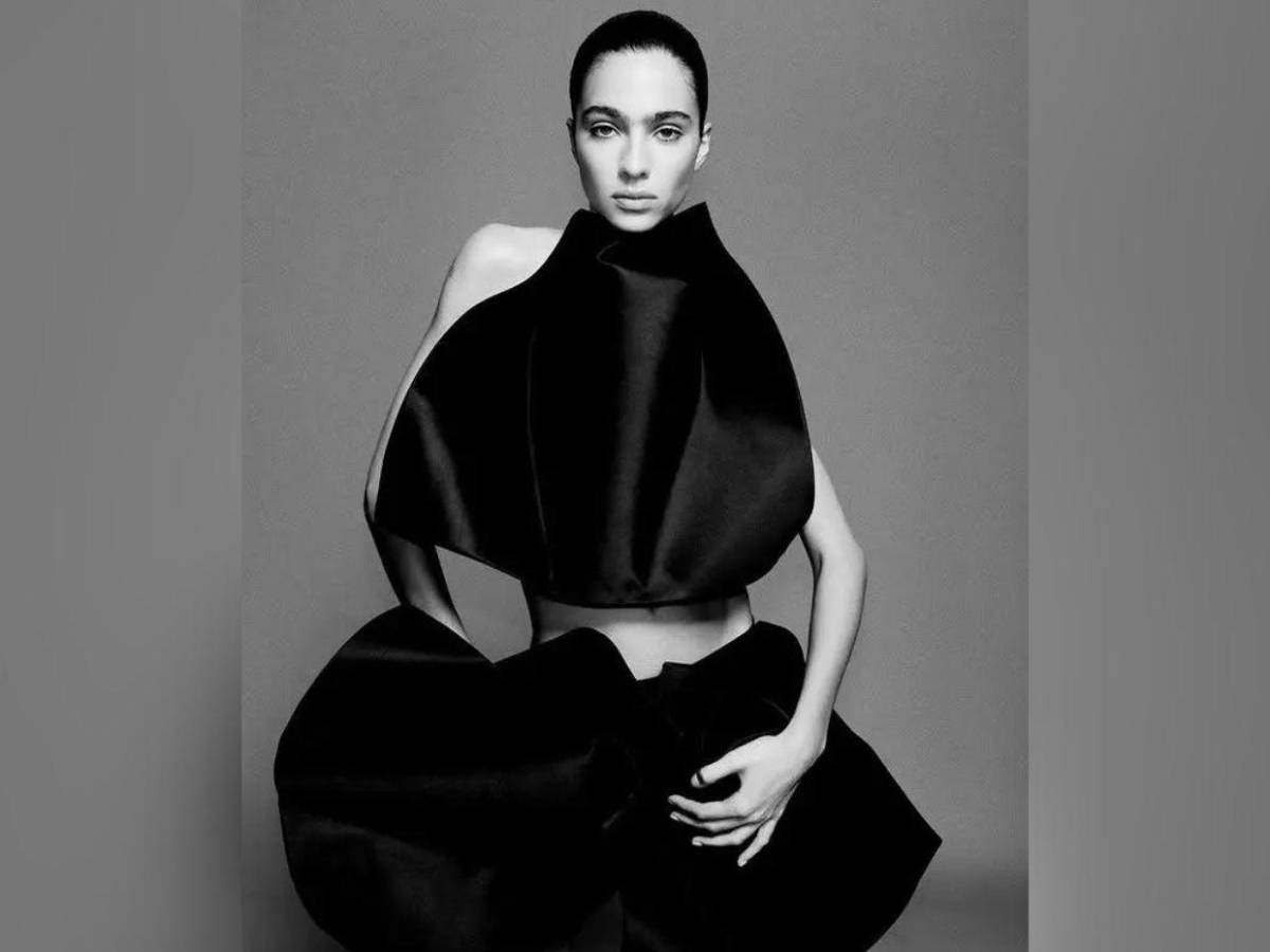 Loli Bahia, la modelo de belleza radiante que supuestamente conquistó a Rosalía