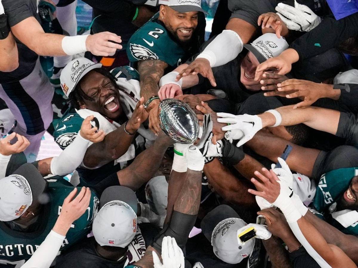 El presidente de un equipo hondureño que estuvo en el Super Bowl