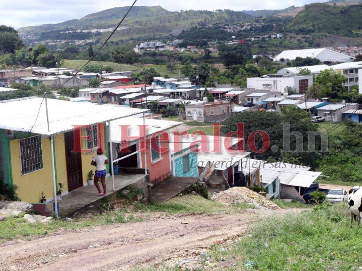 Según la AMDC, la administración pasada benefició a algunos no por necesidad sino por rasgo político. Por ello, sanearán la zona previo a la construcción del proyecto habitacional.