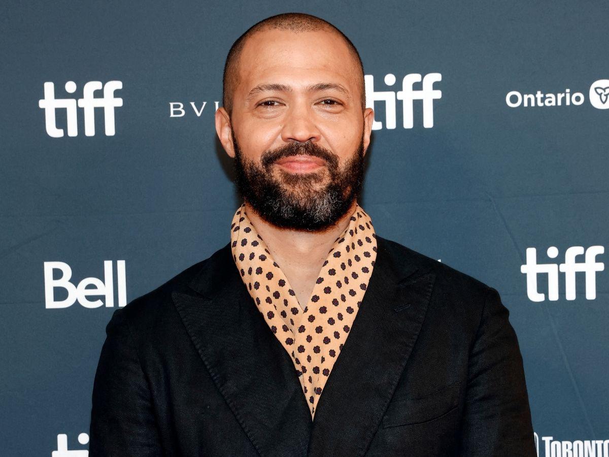 La película aborda los retos “que se les plantean ahora mismo, en la actualidad, a los escritores negros en el mundo del espectáculo y de la edición”, afirmó Jefferson.