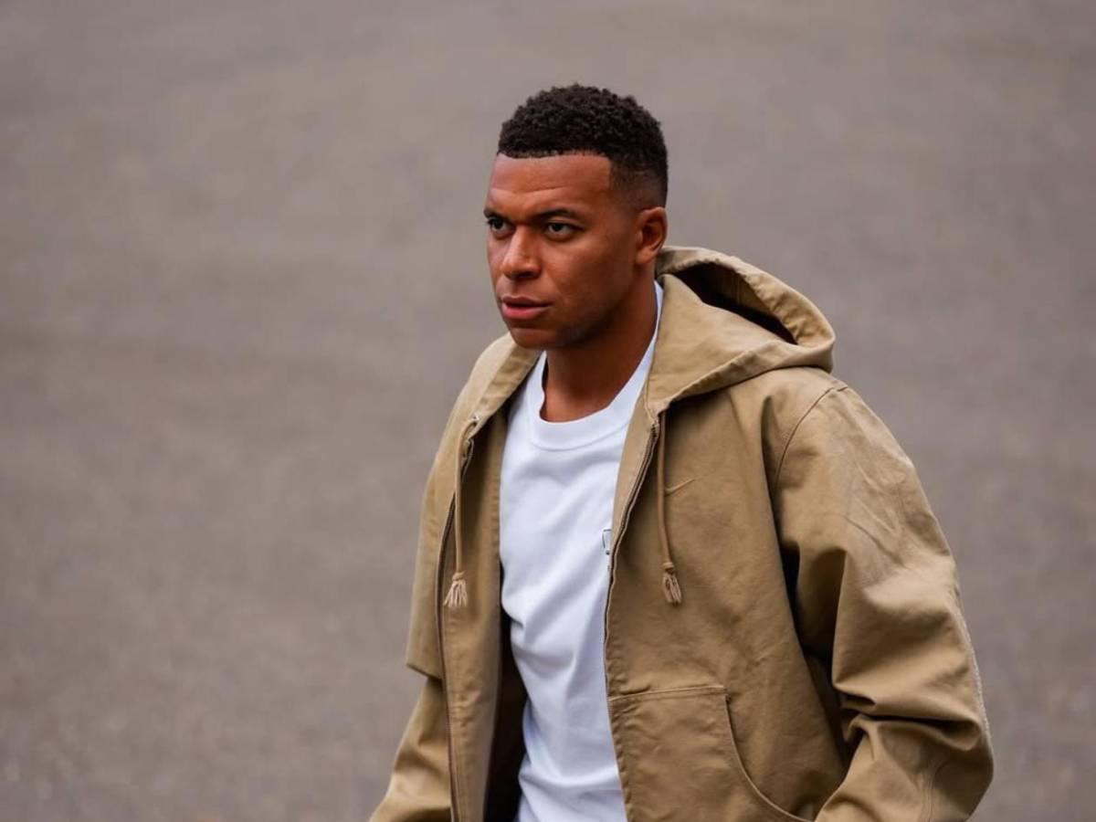Destapan romance de Mbappé con famosa modelo que habría salido con uno de sus compañeros de equipo