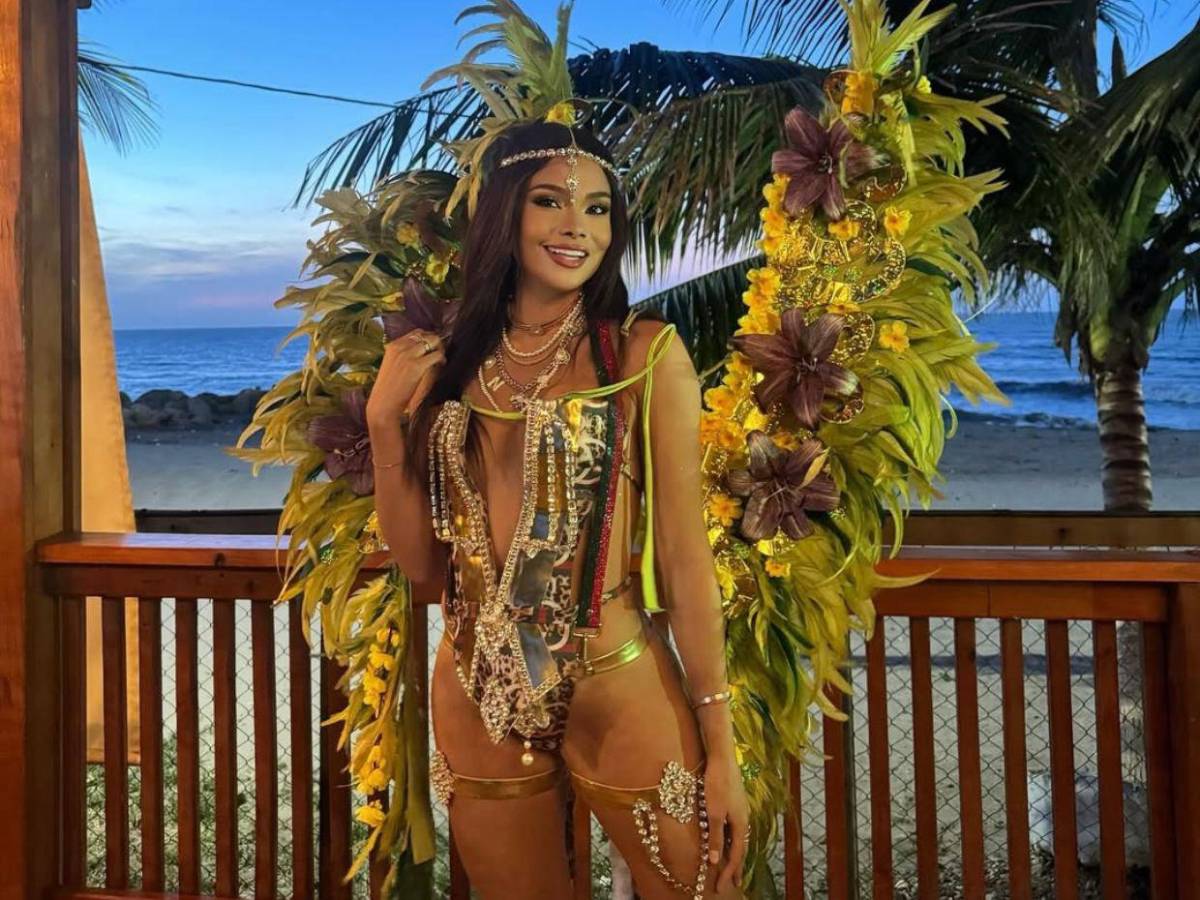 Sirey Morán deslumbró con majestuoso traje en el Carnaval Internacional de La Ceiba