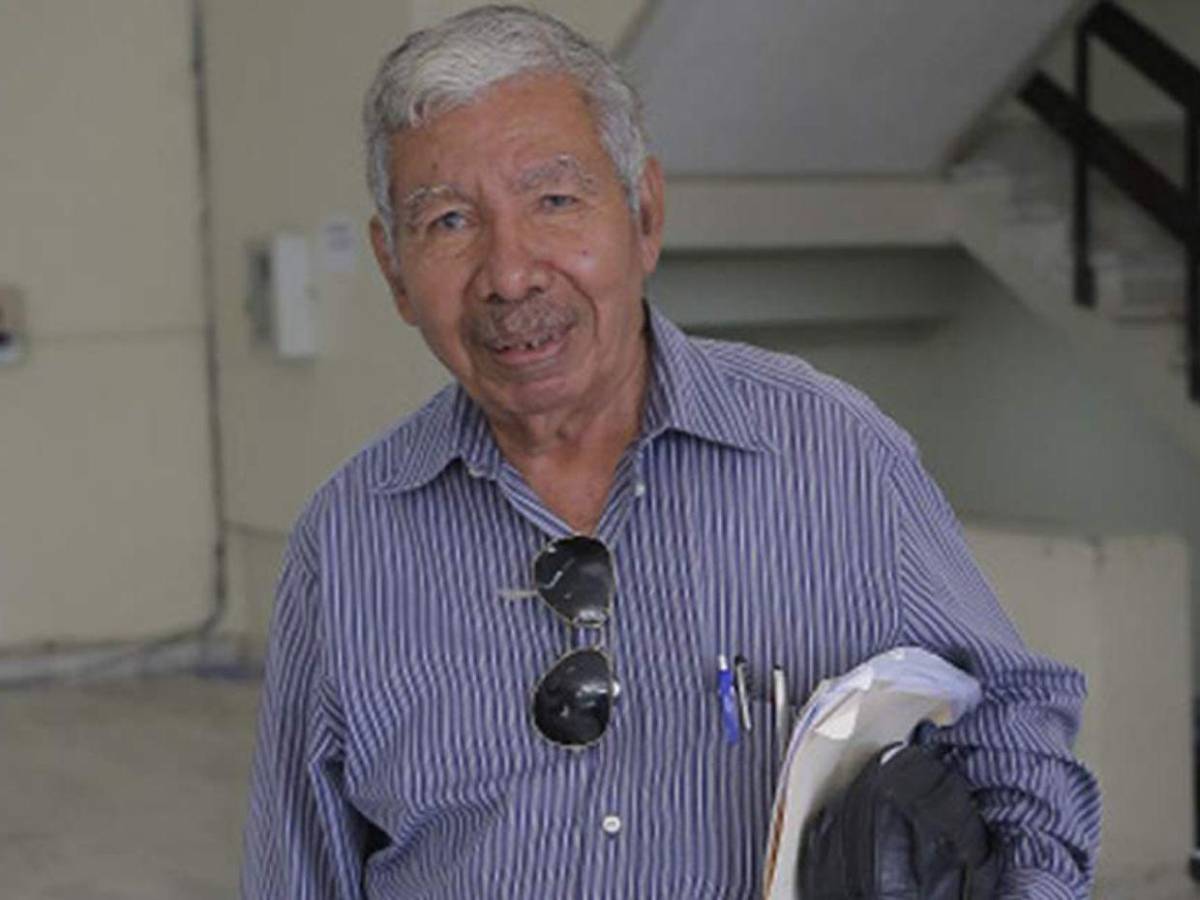 Salomón Salguero, veterano periodista y testigo de la guerra del 69, fallece a los 83 años