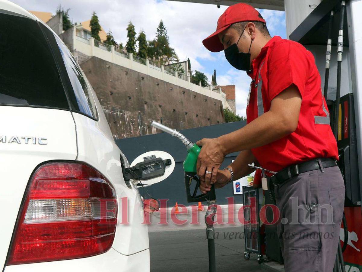 En vigor nueva rebaja para los combustibles en Honduras