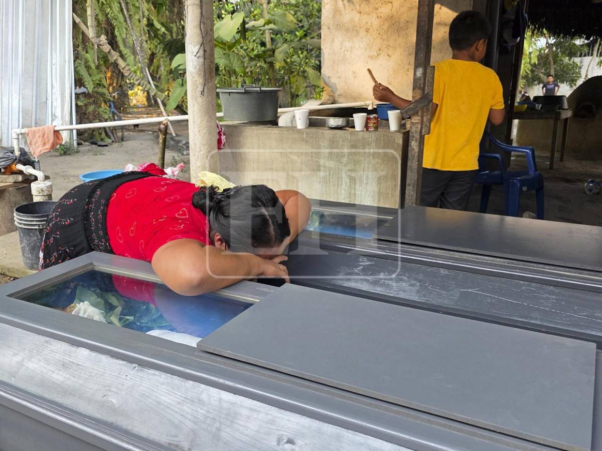 Sepultan a las primeras 13 víctimas de masacre en finca de Rigores, Trujillo