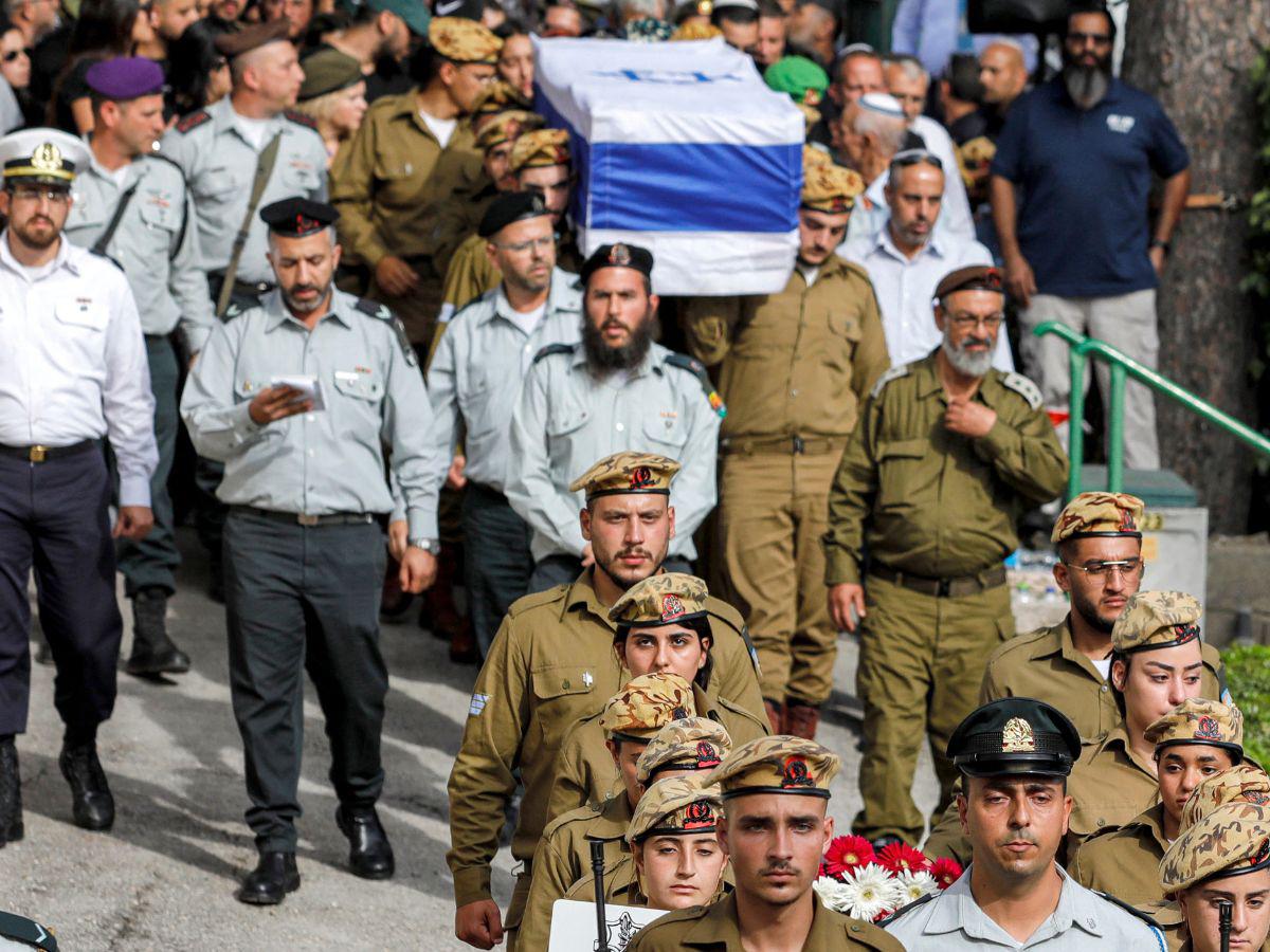 Israel rinde honores a tres soldados fallecidos en tiroteo cerca de la frontera con Egipto