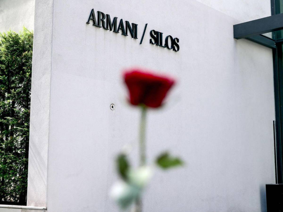 Milán rinde homenaje al legado eterno de Giorgio Armani: Así fue su último adiós