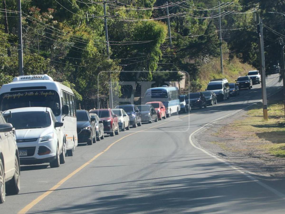 Largas filas en el Distrito Central: el dolor de cabeza de todas las mañanas
