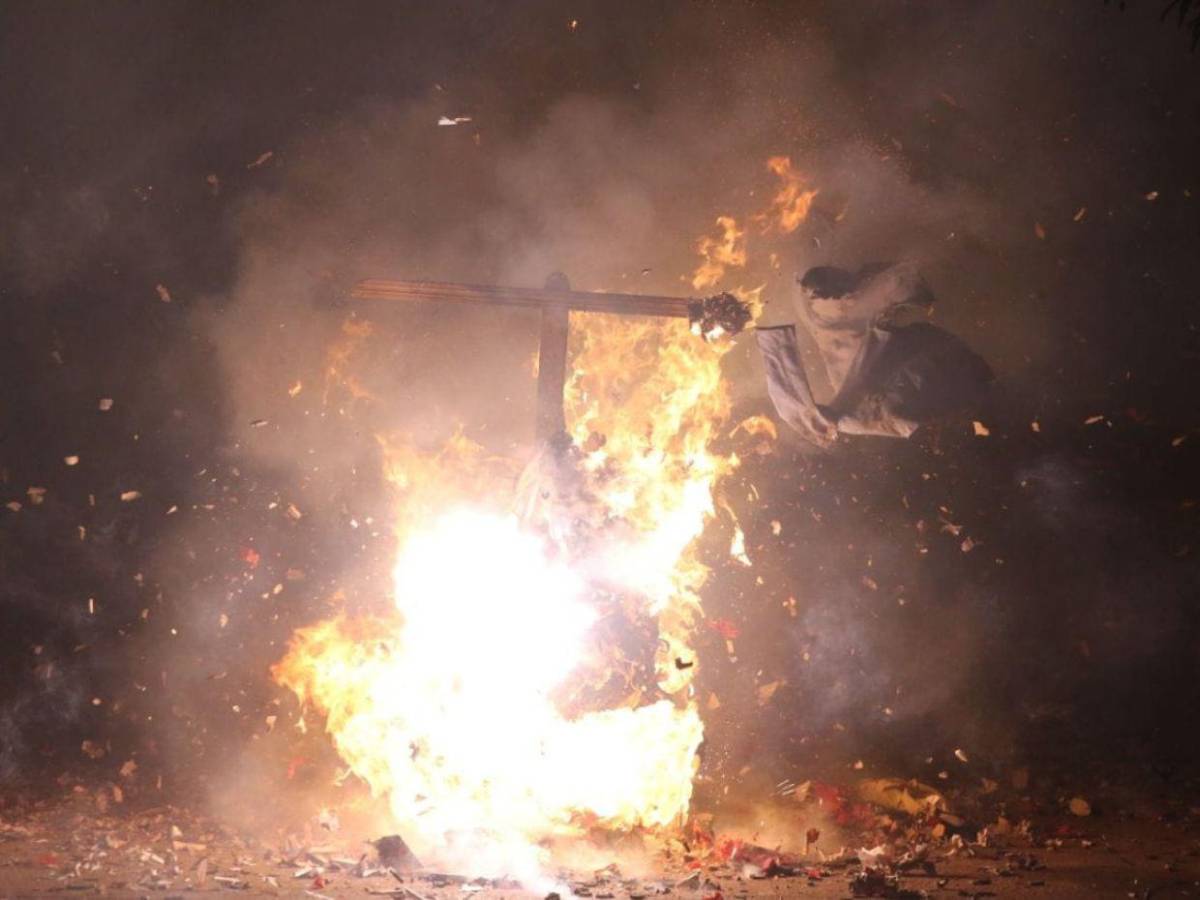 ¡Bienvenido 2026! Capitalinos iluminaron el cielo para celebrar el año nuevo