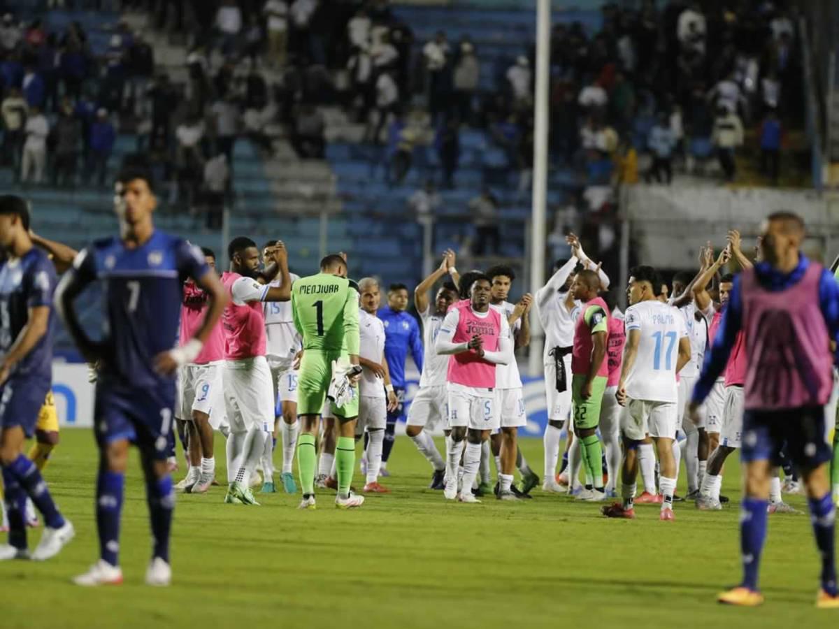 Lo que hizo la pareja del año, lindas chicas y bronca: Postales del triunfo de Honduras vs Nicaragua