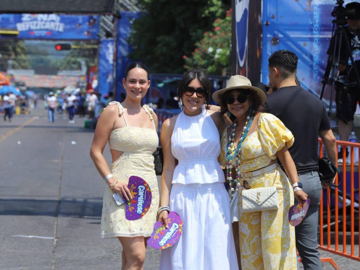 Belleza ceibeña, ambiente colorido y sorpresas: así se vive el cierre de la Feria Isidra 2026