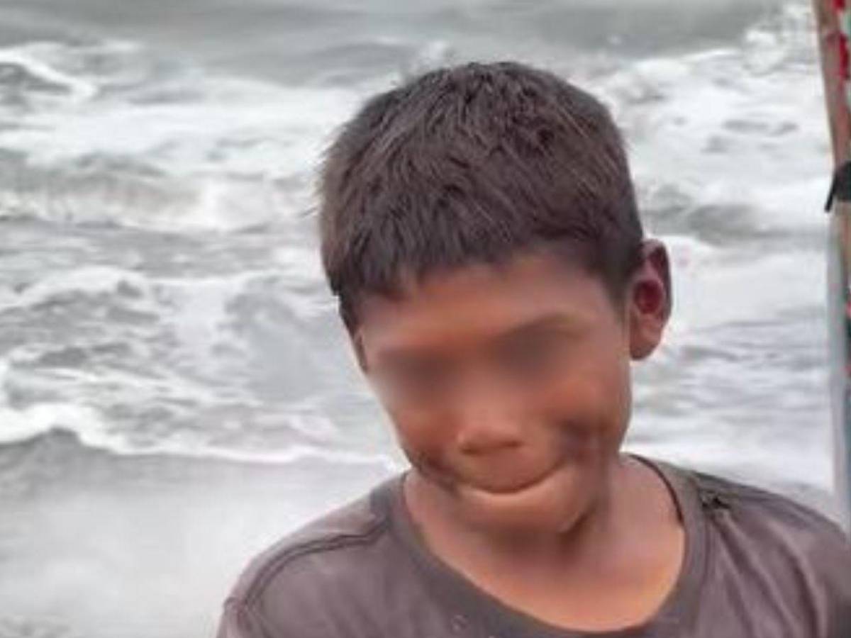 Rescató a tres niños: Alexander Gómez, menor de 13 años que expuso su vida en playa de Marcovia