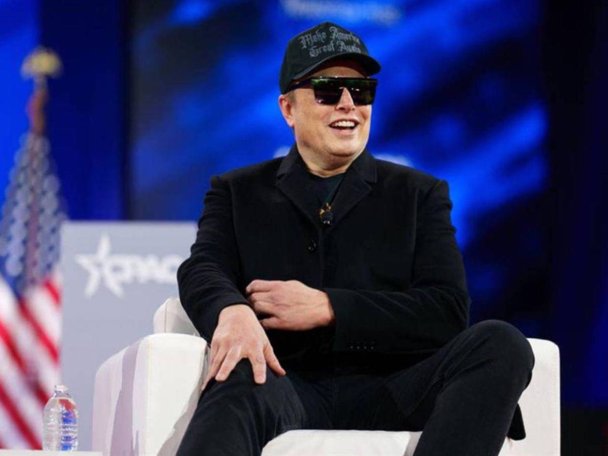 ¿Cómo logró ser ciudadano estadounidense Elon Musk?