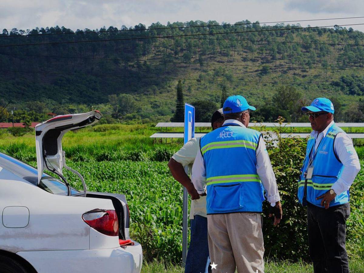 Vacacionistas retornan a sus hogares tras concluir el Feriado Morazánico