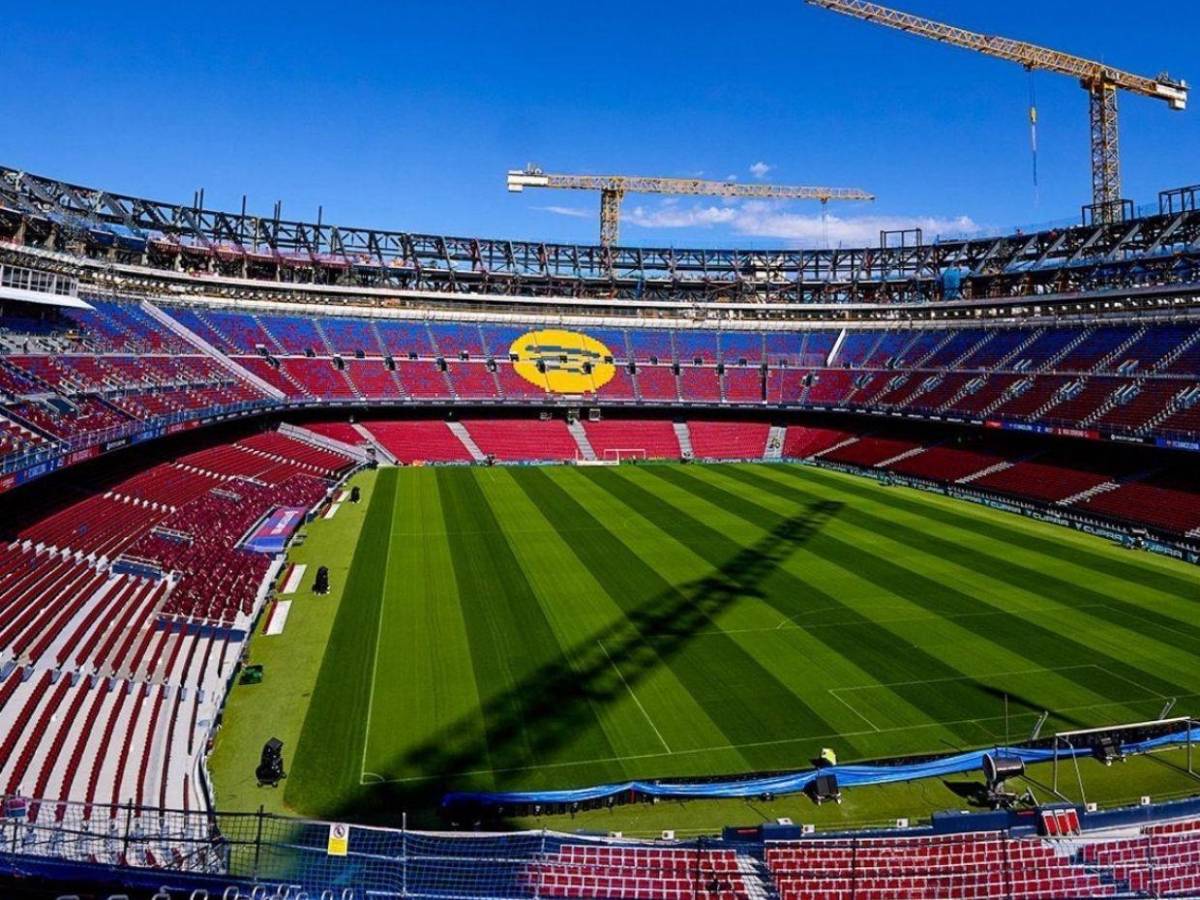 La visita de una leyenda, reestructuras, entrenamiento abierto y el retorno a casa