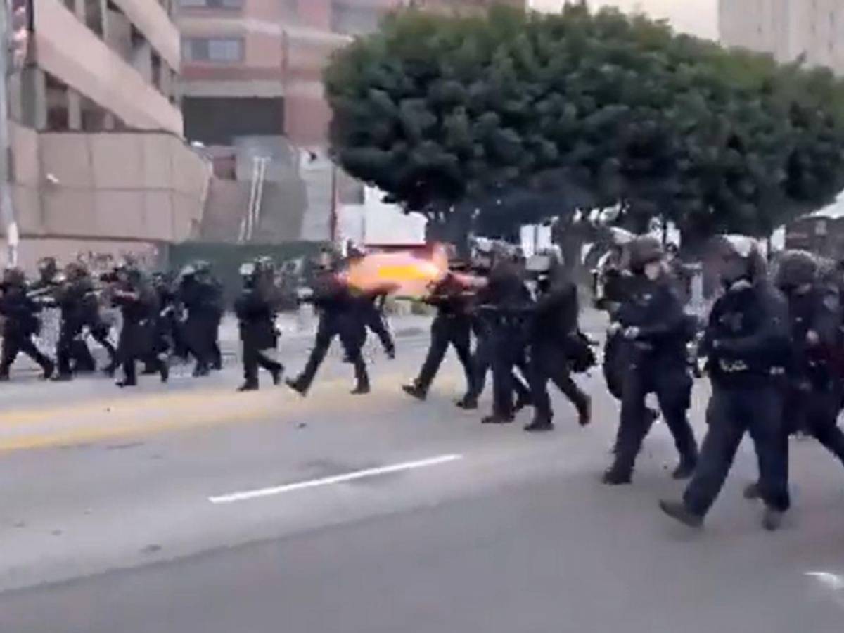 Enfrentamientos y detenidos en Los Ángeles por masivas redadas de ICE
