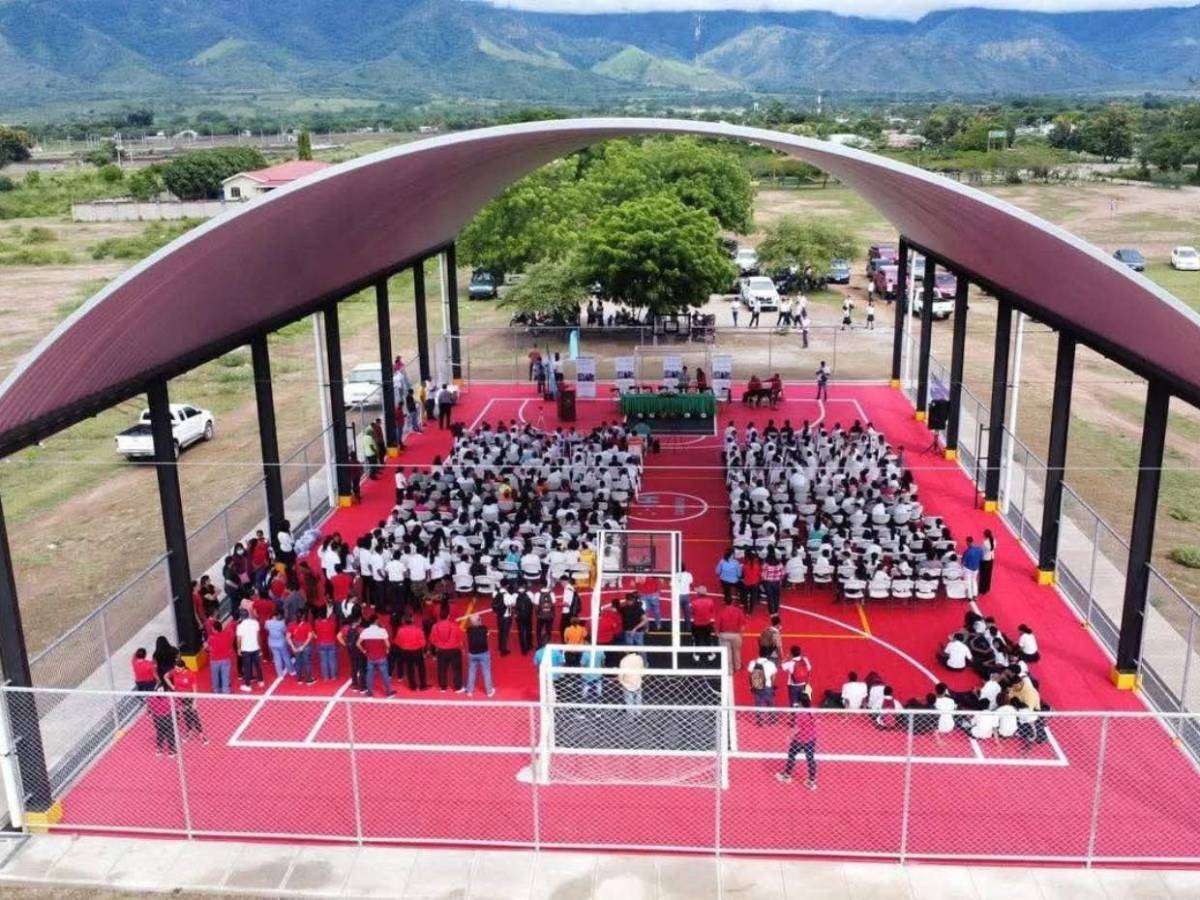 ¿Por qué se desplomó el polideportivo construido en Olanchito por Condepor?