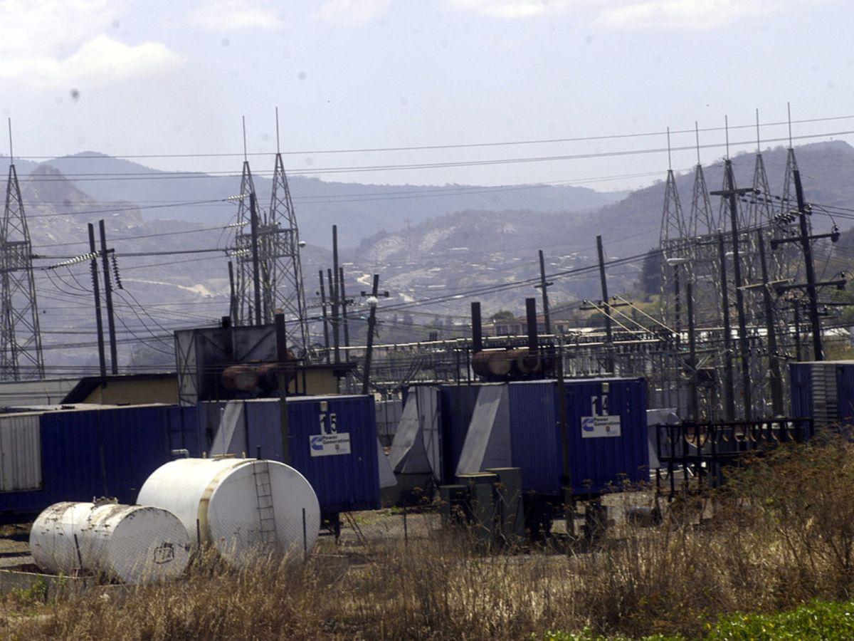 El costo de generación de energía con bunker ha bajado en 35.96%