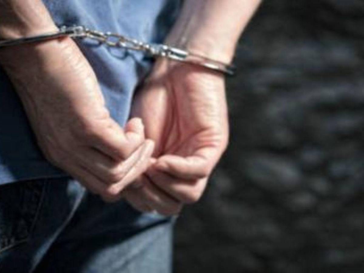 Exdiplomático de EE UU en México abusó de mujeres tras drogarlas con vino y queso