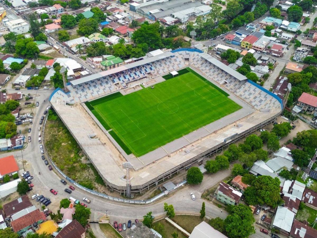 ¿Cuánto vale? Anuncian reinauguración del estadio de La Ceiba con grama de lujo