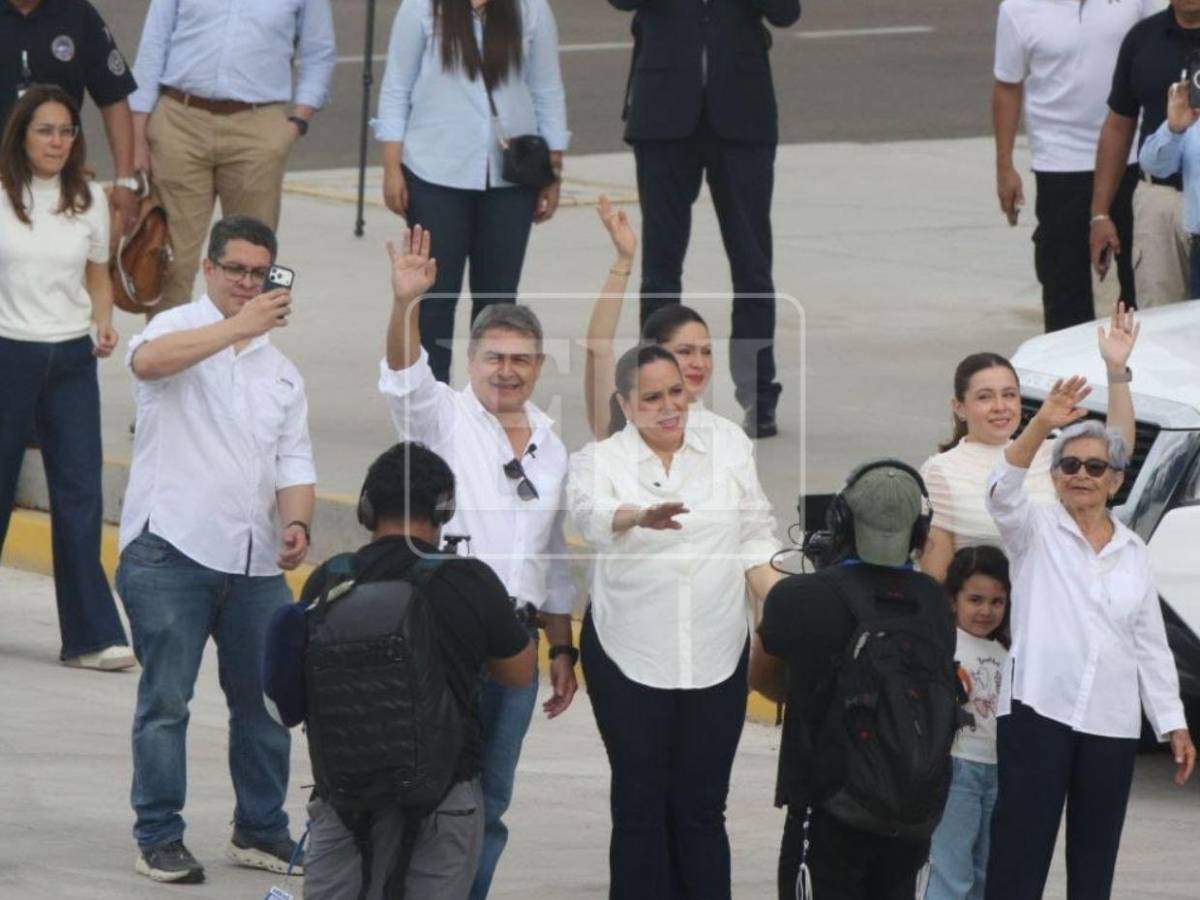 Las maletas de Juan Orlando Hernández: ¿qué objetos llegaron a Honduras con el expresidente?