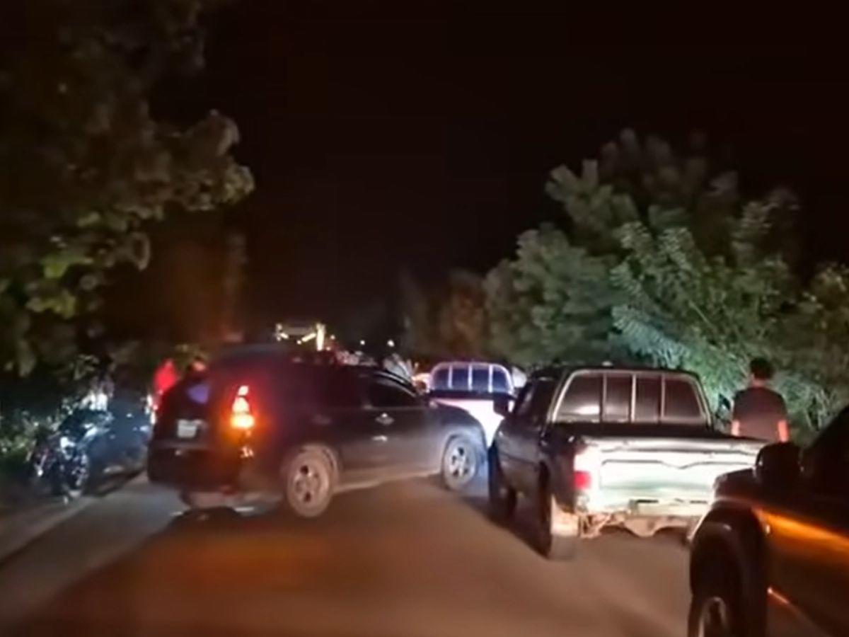 Desgarrador momento cuando familiares llegaron a la escena: Adiel Rodríguez impactó contra un ciclista