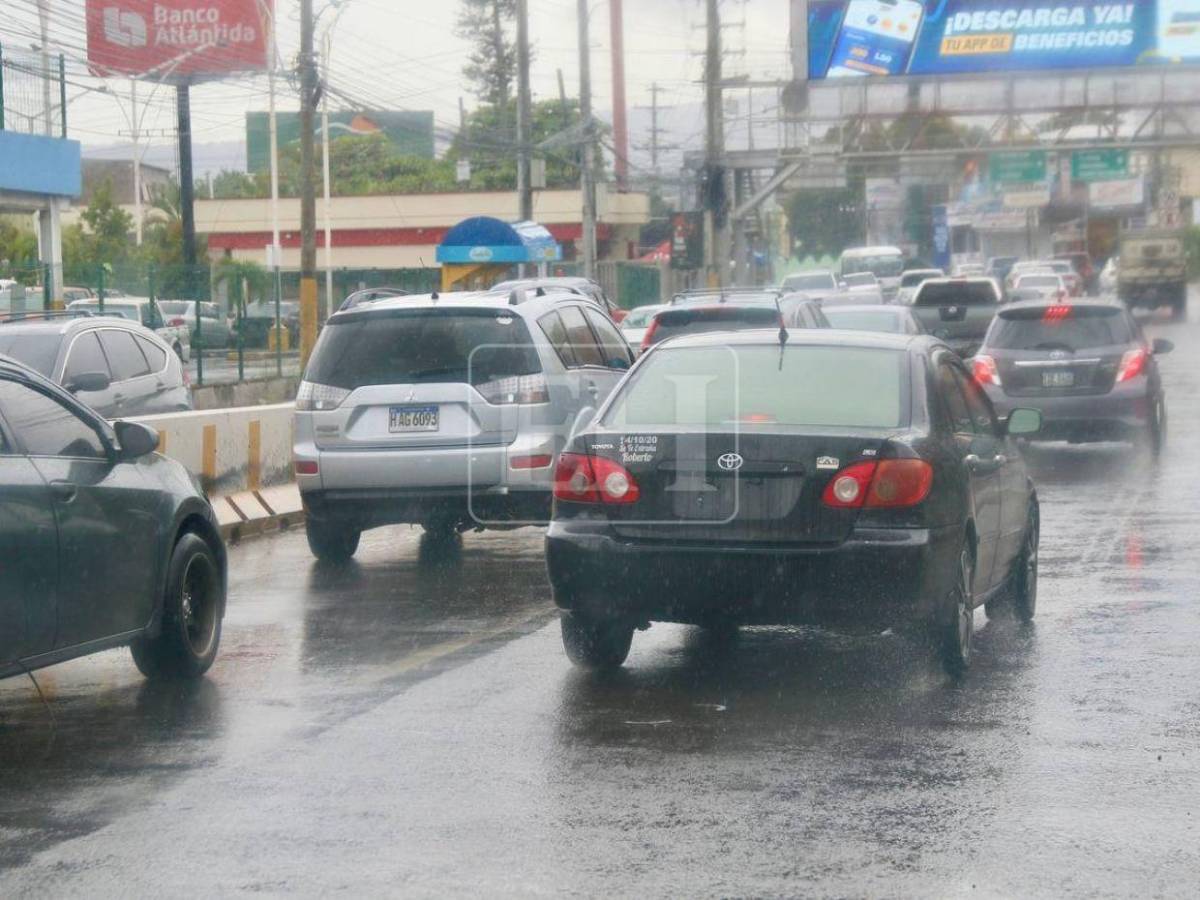 Acumulados de hasta 60 milímetros: Fuertes lluvias para estos departamentos este viernes