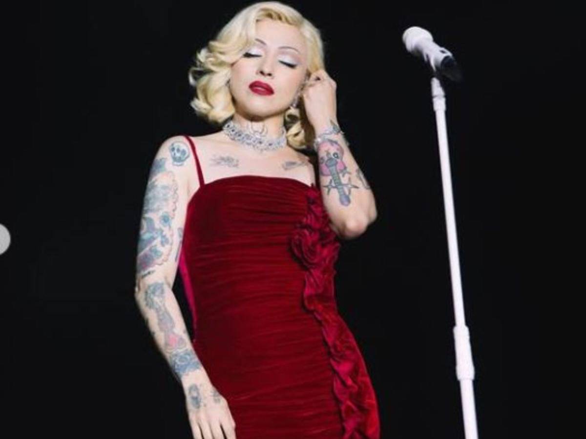 Mon Laferte lista hoy para su cita Femme Fatale Tour en Tegucigalpa