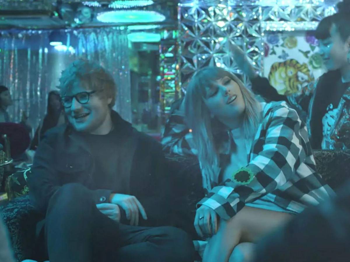 Ed Sheeran revela detalles de sus reuniones con Taylor Swift
