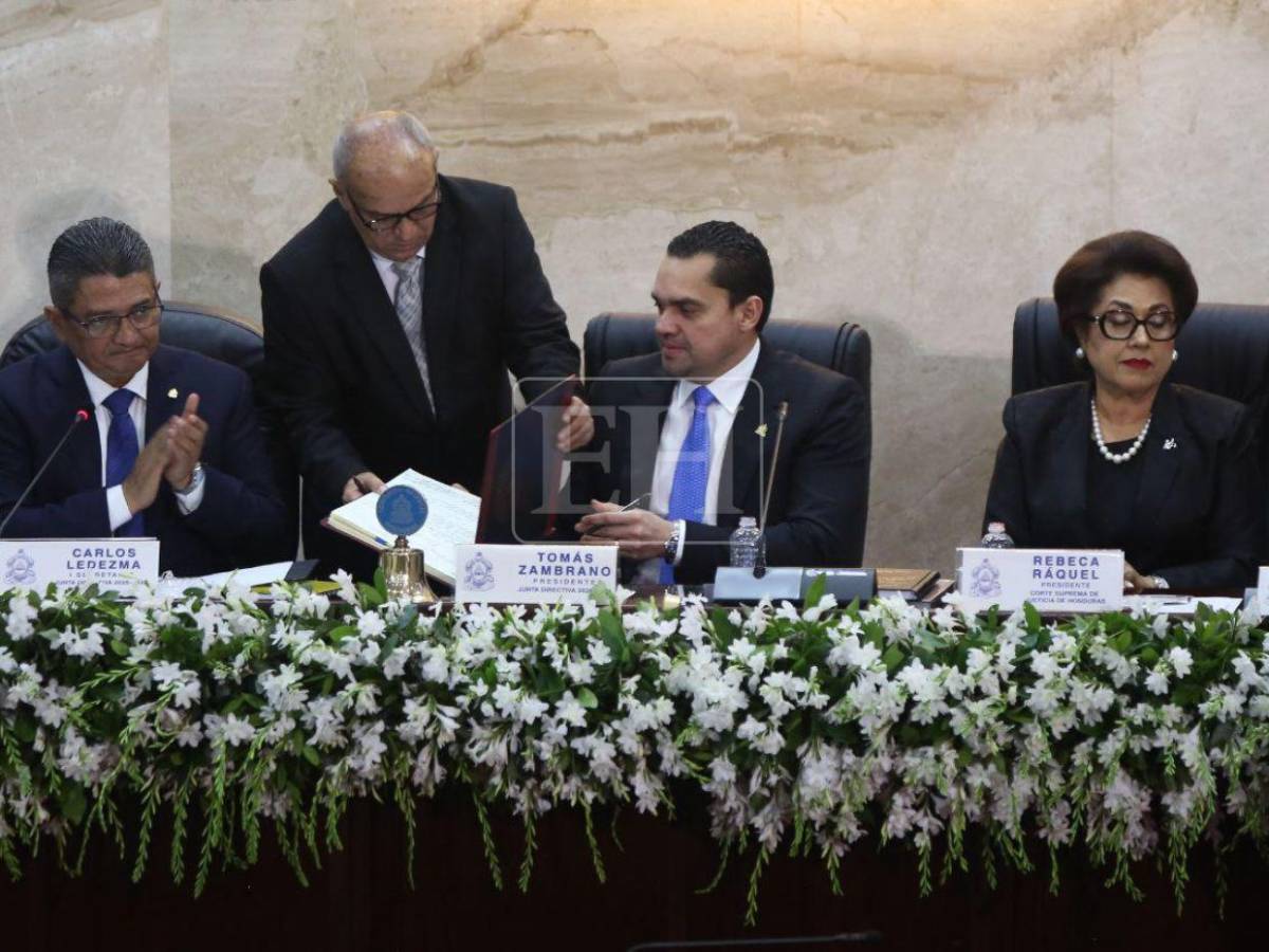 Nueva legislatura arranca en el Congreso con promesas de reforma y austeridad