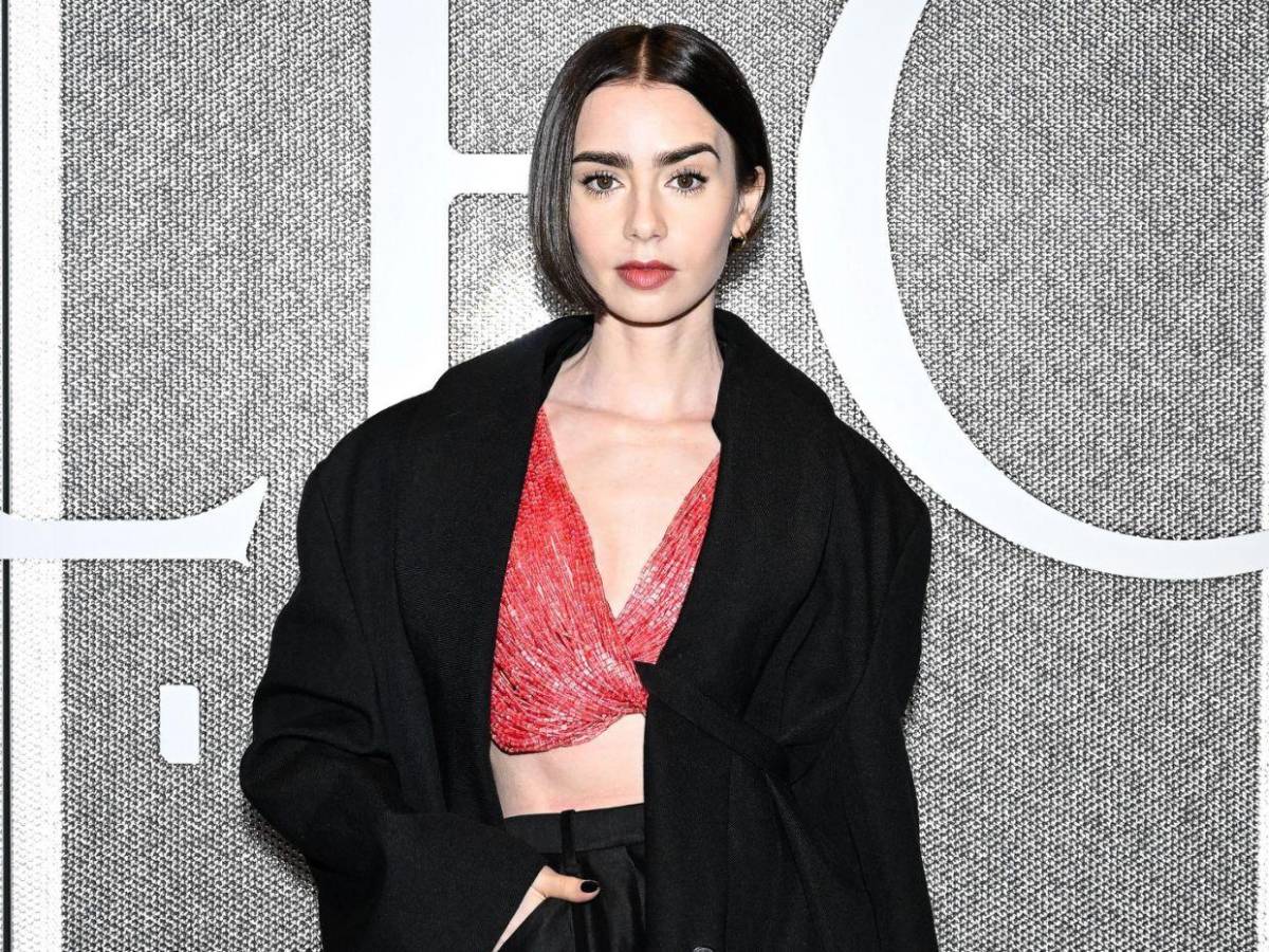 El anillo de compromiso de Lily Collins: cómo fue robado y cómo lo recuperó