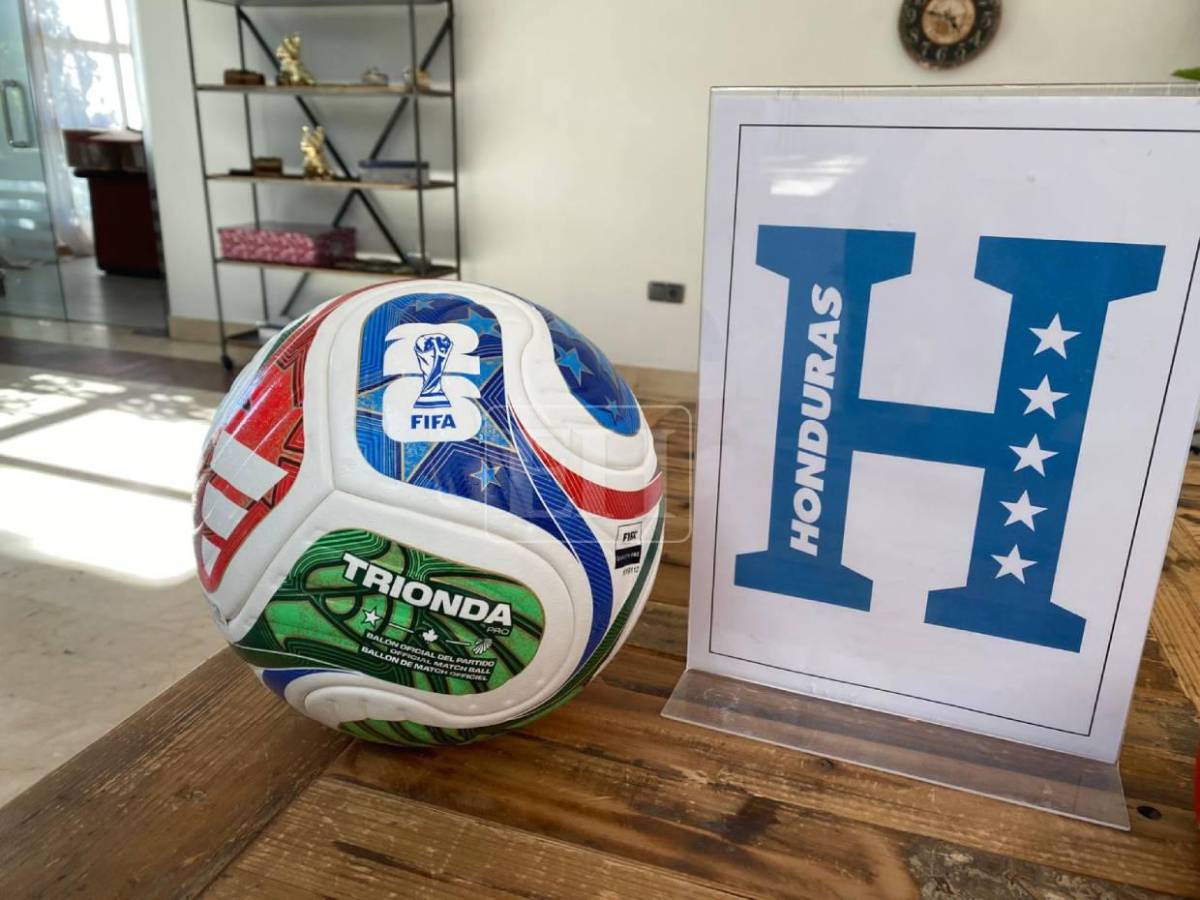 En cancha de gigante de España y el único jugador que faltó: El primer entreno de Honduras con nuevo DT