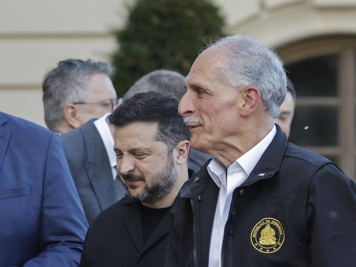 Asfura se convierte en el primer presidente hondureño en visitar Ucrania