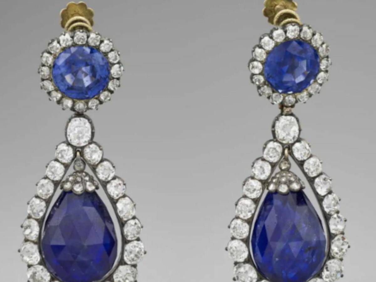 ¿Cuáles fueron las joyas robadas del salón Apolo del museo Louvre?