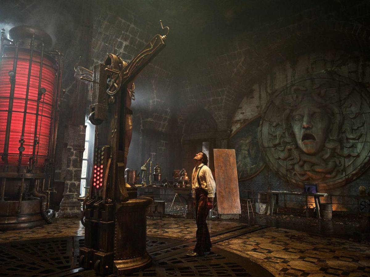 Netflix revela nuevas imágenes de Frankenstein, de Guillermo del Toro