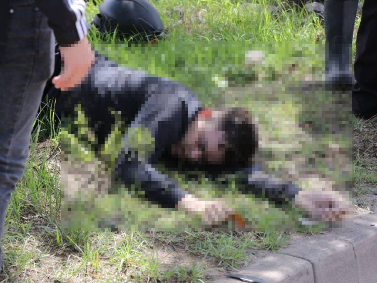 Hombre no usó puente peatonal y provocó la muerte de motociclista: así fue el accidente en el anillo periférico