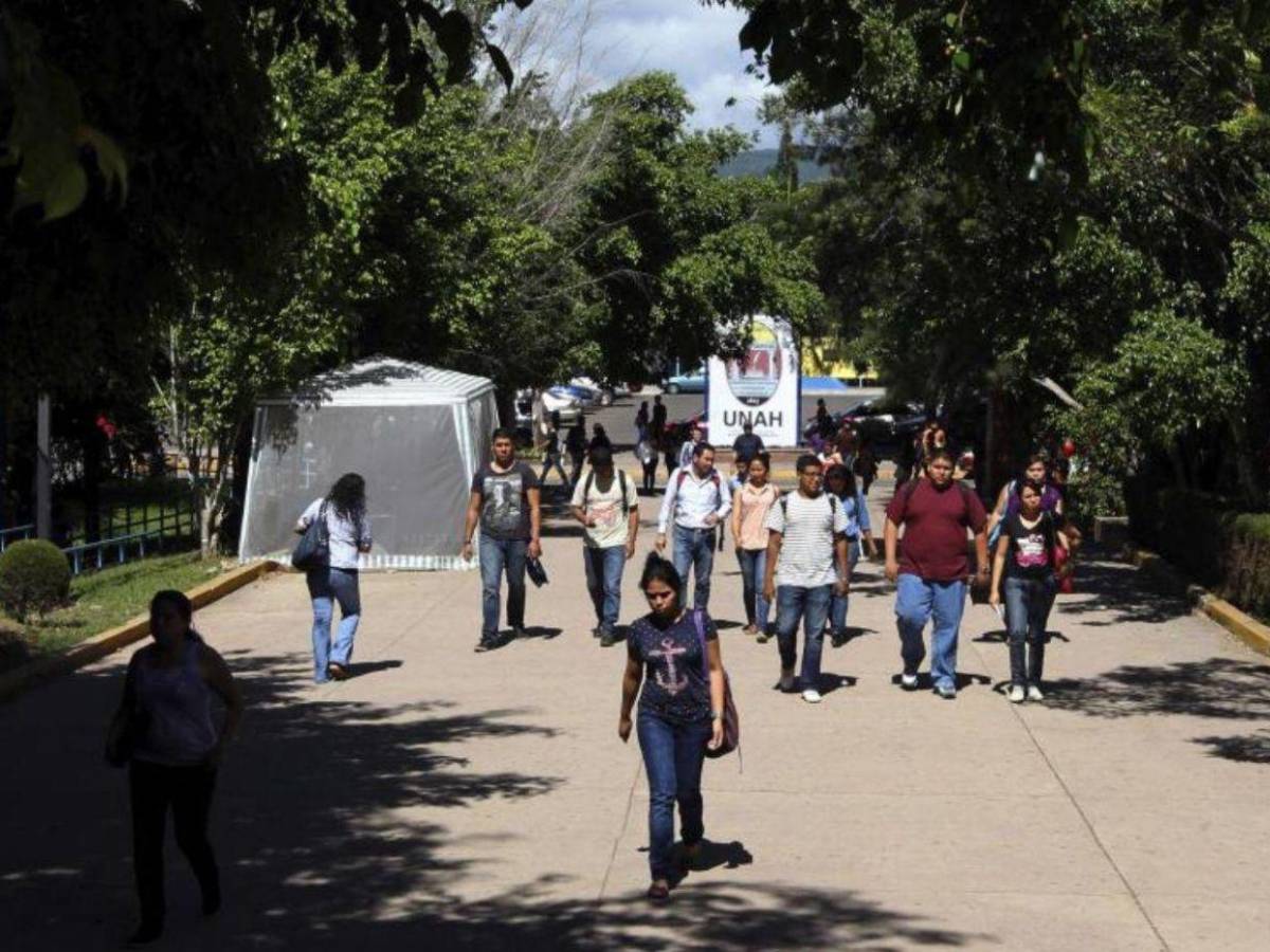 ¿Para qué será utilizado el nuevo canal de Whatsapp de la UNAH?