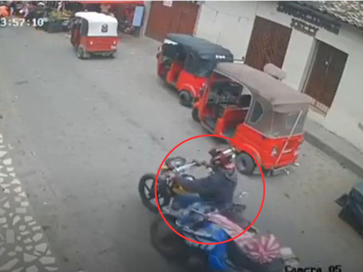 Cuadro a cuadro: así fue embestida de vehículo a motociclistas en Lempira