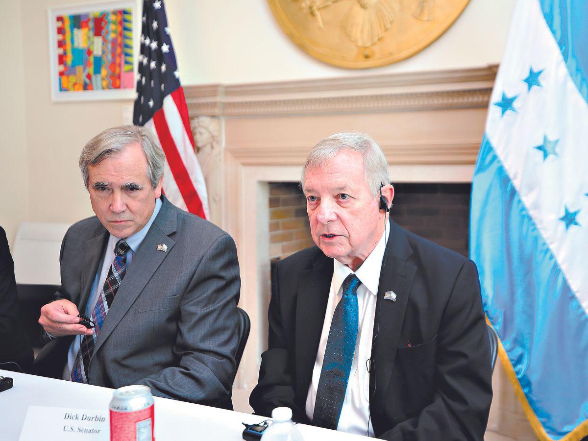 Los senadores Jeff Merkley y Dick Durbin destacaron que las relaciones con Honduras se encuentran en un buen momento, pese a que existan desacuerdos.